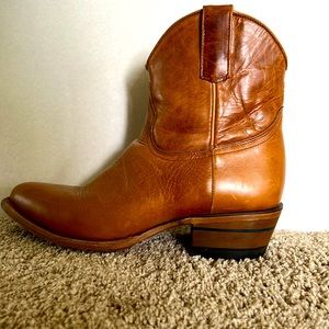 Alvies Cowboy boots women’s.